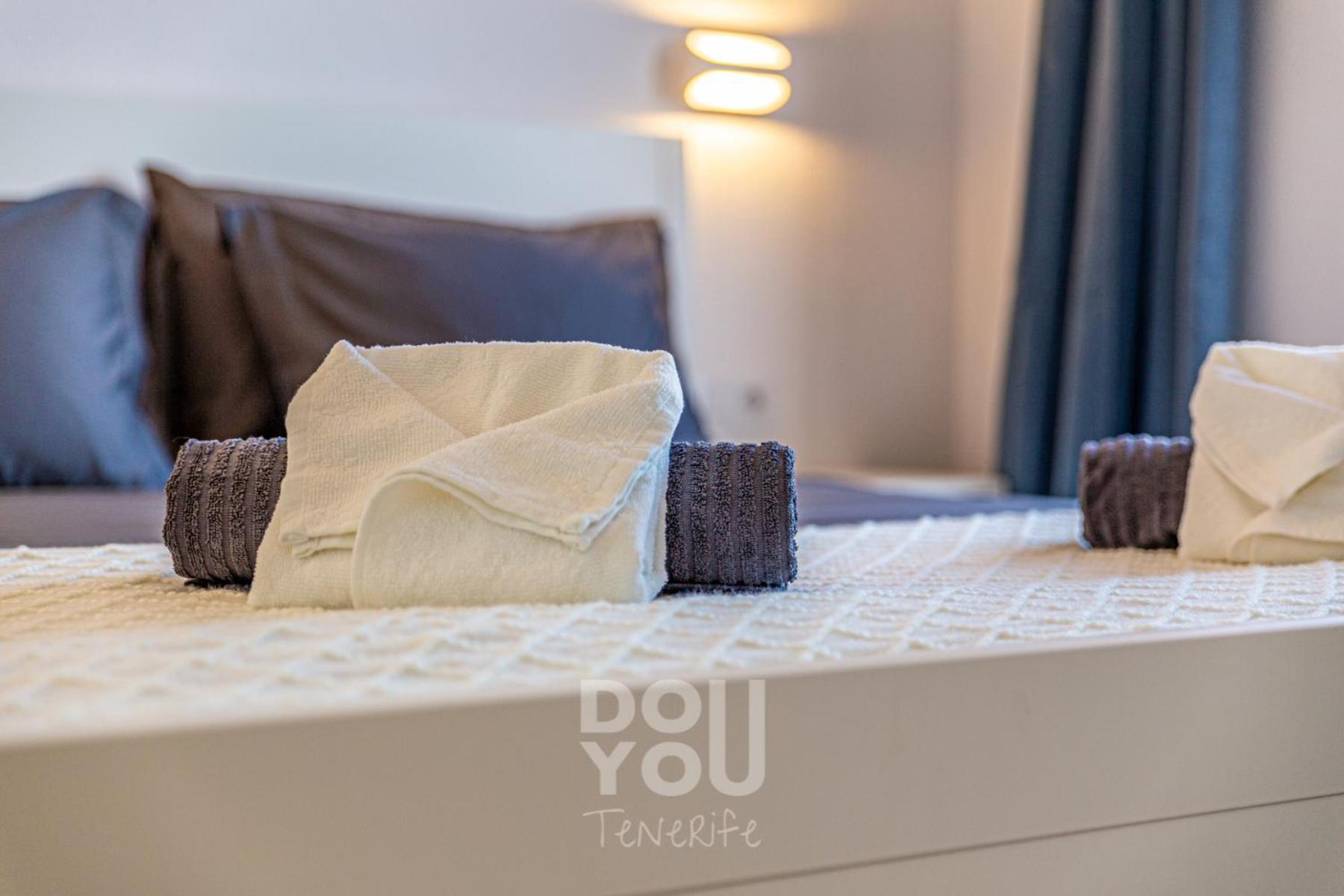 Prime Apartments "Los Diamantes" Лос Кристианос Экстерьер фото