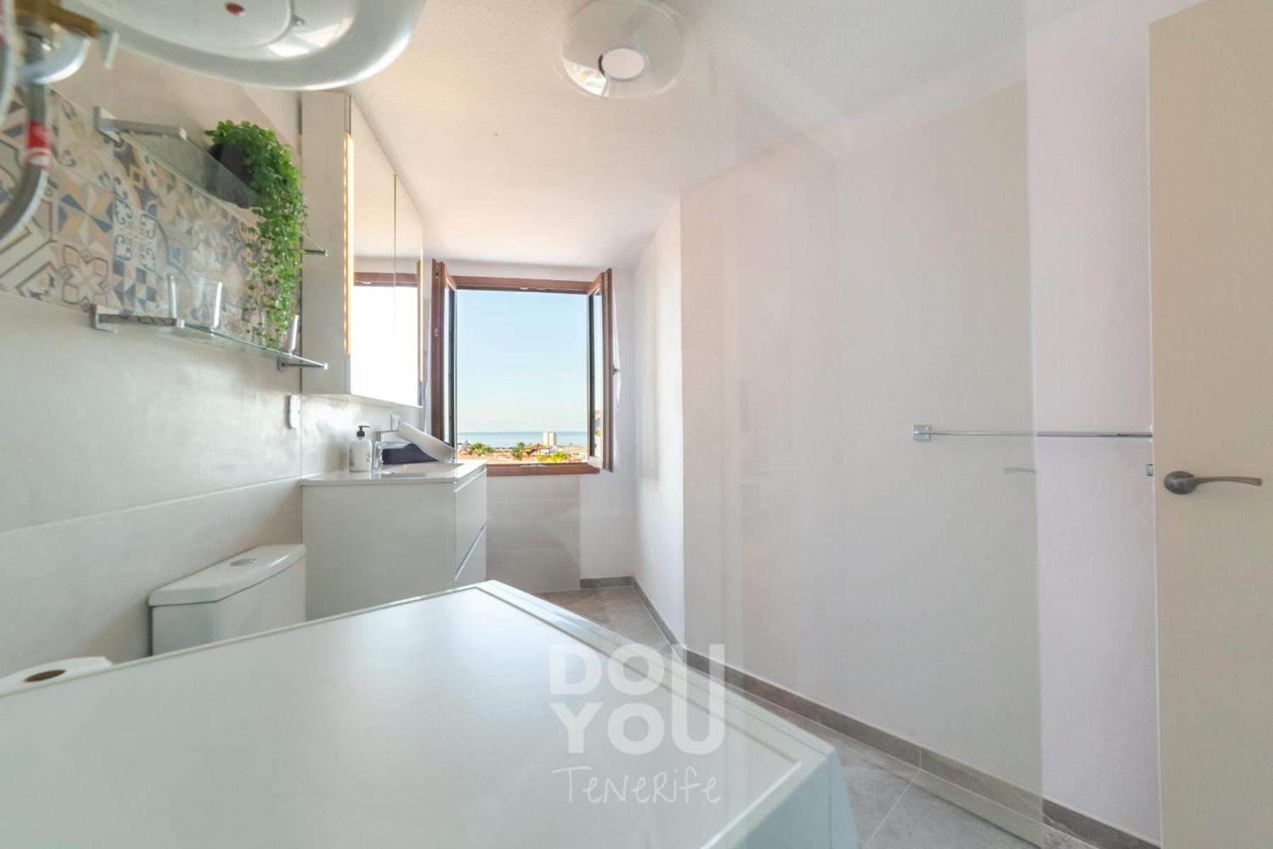 Prime Apartments "Los Diamantes" Лос Кристианос Экстерьер фото